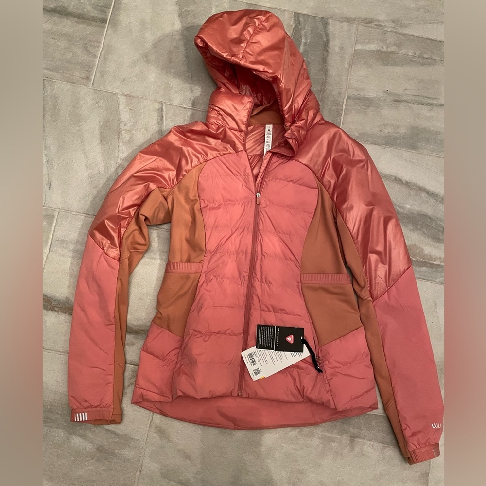 Lululemon Down for it all jacket Sz 12